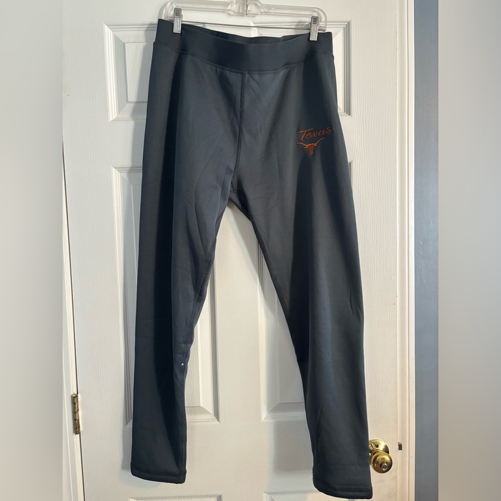 Texas longhorns fleece lined sweatpants. Brand new never been worn.